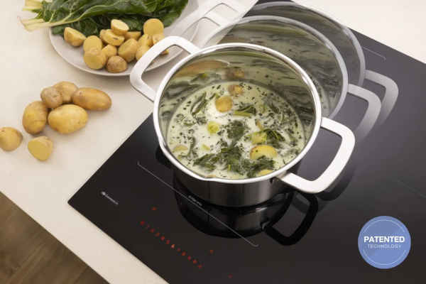 Płyta indukcyjna Gorenje GI6443BSCWF
